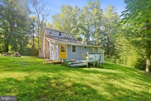 8289 Damview Pl, Manassas, VA, 20112-5387 | Card Image