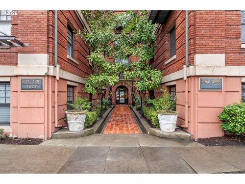 408-1829 Nw Lovejoy St, Portland, OR, 97209-1554 | Card Image