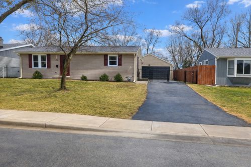 222 Harrison St, Carpentersville, IL, 60110-2311 | Card Image