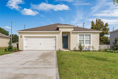 511 Auburn Grove Terrace, House other with 4 bedrooms, 2 bathrooms and null parking in Auburndale FL | Image 1