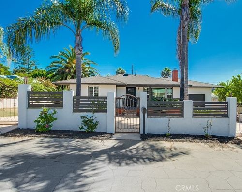 139 Camino Patricia, Vista, CA, 92083-4906 | Card Image