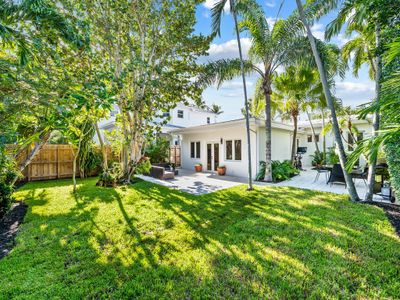 708 Se 9th St, House other with 3 bedrooms, 2 bathrooms and null parking in Fort Lauderdale FL | Image 2