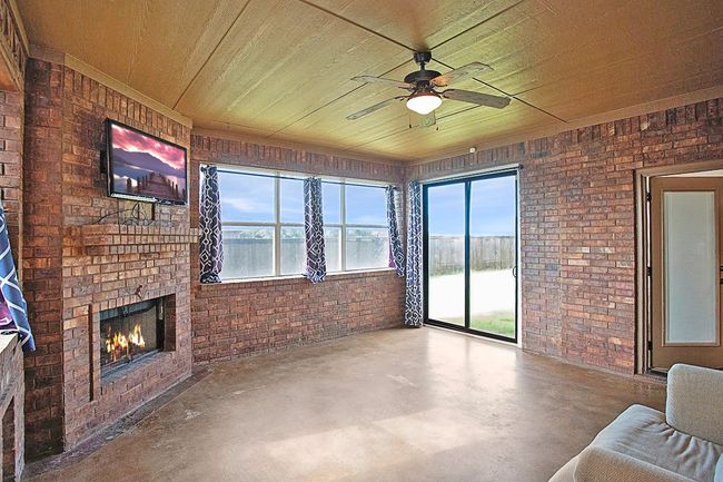 Laundry room with extra storage | Image 22