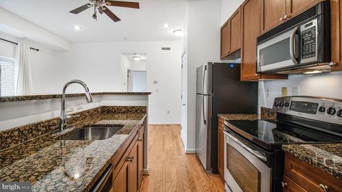 apt-406-1501 27th St Se, WASHINGTON, DC, 20020-3961 | Card Image