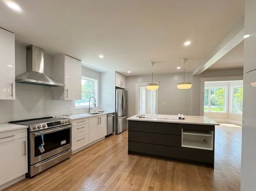 21 Butler Ave, Lexington, MA, 02421-6209 | Card Image