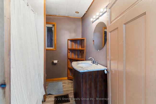 3783 Monck Rd, House other with 3 bedrooms, 2 bathrooms and 8 parking in Norland ON | Image 21