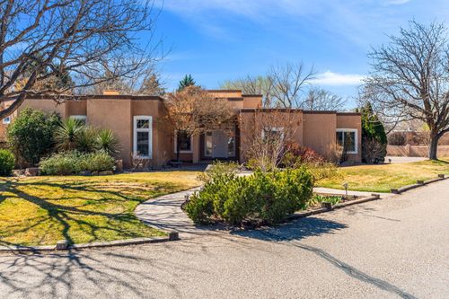 214 Tornasol Ln Ne, Albuquerque, NM, 87113-1213 | Card Image