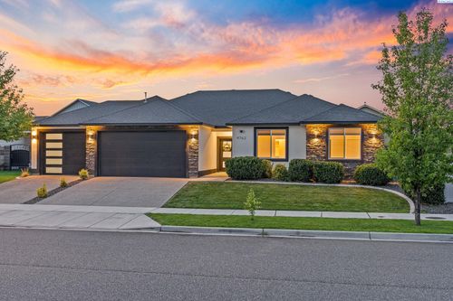 4762 Mcewan Dr, Richland, WA, 99352-6049 | Card Image