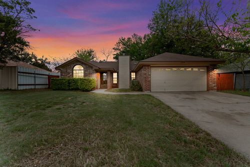 2504 Lazy Ridge Dr, Killeen, TX, 76543-5734 | Card Image