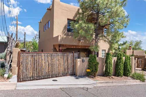 b-505 Juniper Dr, Santa Fe, NM, 87501-1323 | Card Image