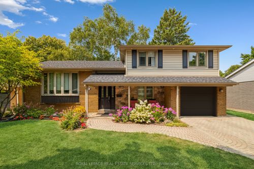 602 Rosedale Cres, Burlington, ON, L7N2T1 | Card Image