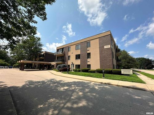 1801 Avenue G, Sterling, IL, 61081-1100 | Card Image