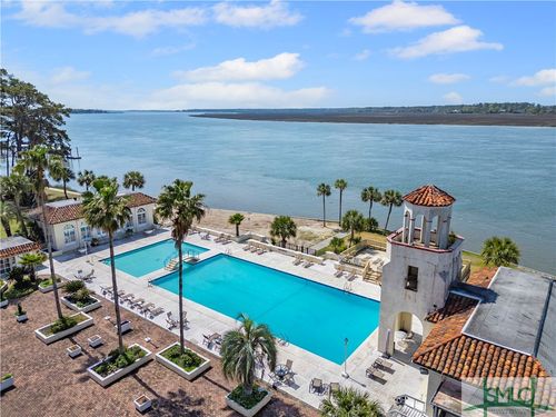 apt-200-700 Wilmington Island Rd, Savannah, GA, 31410-4535 | Card Image