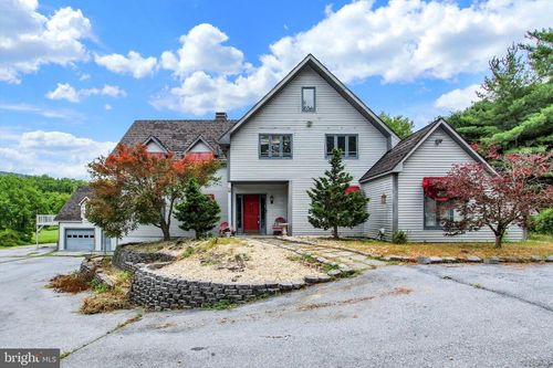 1350 Fishing Creek Valley Rd, HARRISBURG, PA, 17112-9237 | Card Image
