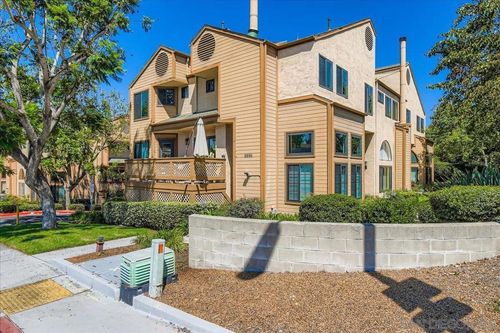 unit-a-8896 Highwood Dr, San Diego, CA, 92119-1448 | Card Image