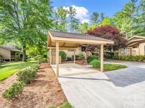 102 White Oak Drive, Hendersonville, NC, 28791 | Card Image