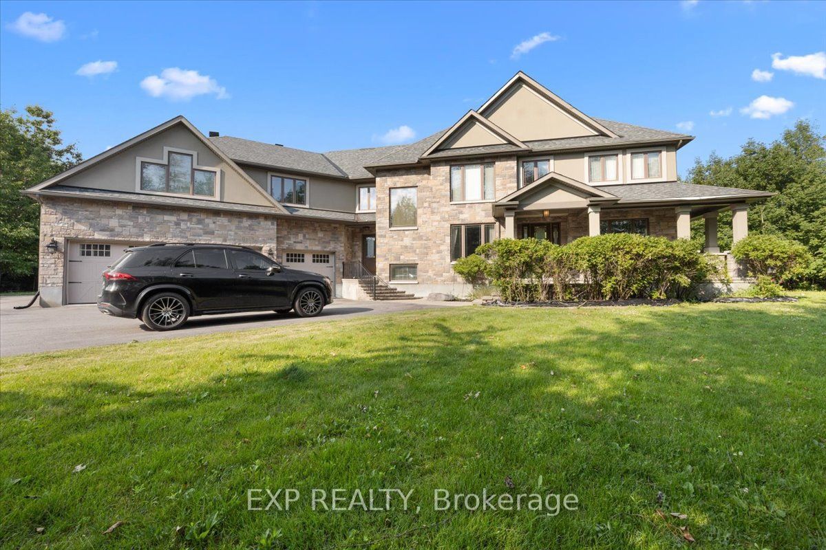 Residential in Stittsville - Munster - Richmond 4