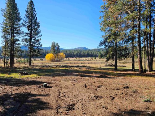 23 Hiatt Cir, Idaho City, ID, 83631-4208 | Card Image