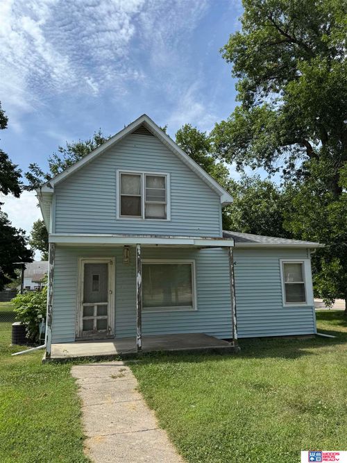 820 Wall St, Stromsburg, NE, 68666-4030 | Card Image