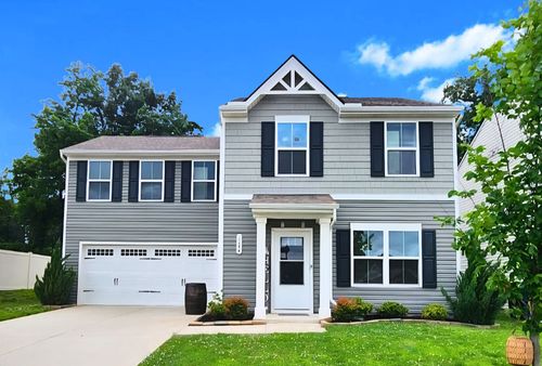 2244 Brokeshire Dr, White House, TN, 37188-1592 | Card Image