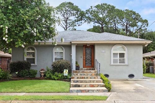 1057 Aris Ave, Metairie, LA, 70005-2209 | Card Image