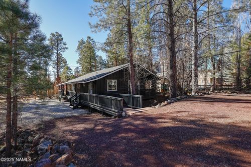 605 E Hillside Dr, Munds Park, AZ, 86017-1210 | Card Image