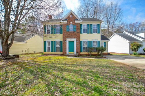 3509 Mayhurst Dr, Indian Trail, NC, 28079-9577 | Card Image