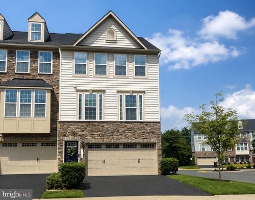 7760 Milton Cir, GAINESVILLE, VA, 20155-3639 | Card Image