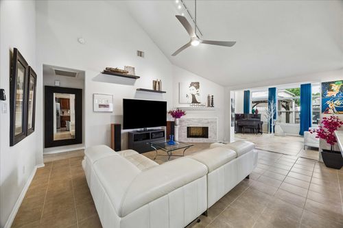 2802 White Sands Dr, Deer Park, TX, 77536-1546 | Card Image