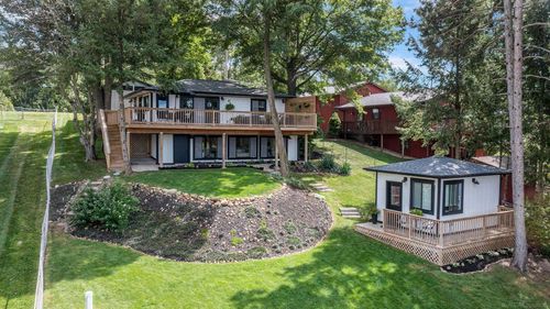 67696 Thunderbird Dr, Sturgis, MI, 49091-8749 | Card Image