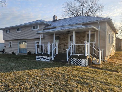 1315 S State Route 19, Oak Harbor, OH, 43449-9157 | Card Image