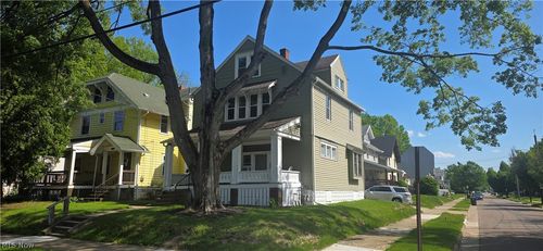 804 Work Dr, Akron, OH, 44320-2359 | Card Image