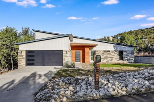 8631 Big Horn Cir, Lago Vista, TX, 78645 | Card Image