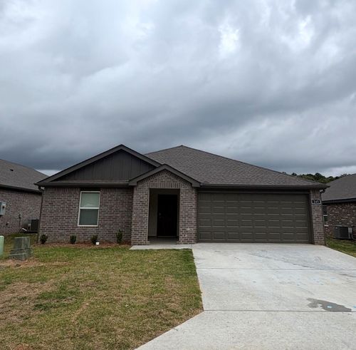 245 Stone Canyon Drive, Maumelle, AR, 72113 | Card Image