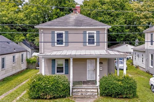 207 Saint James Ave, Suffolk, VA, 23434-5730 | Card Image