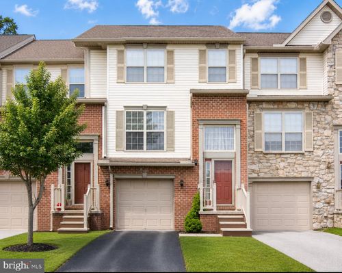 95 Colonial Dr, HANOVER, PA, 17331-9371 | Card Image