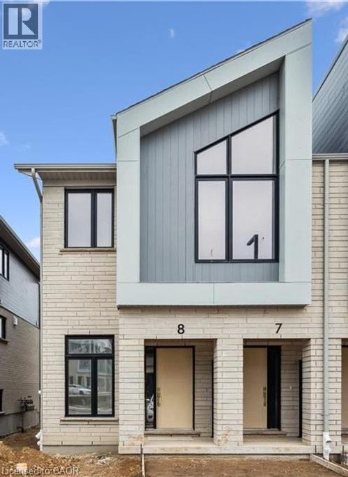 1-15 Stauffer Woods Trail, Kitchener, ON, N2P0L1 | Card Image