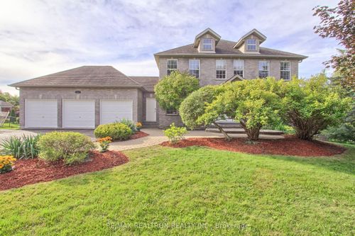 1911 Mount Albert Rd, Sharon, ON, L0G1V0 | Card Image