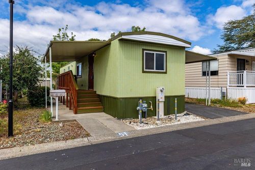 51-150 Silverado Trl, Napa, CA, 94559-4028 | Card Image