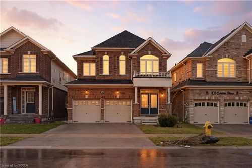 106 Barlow Pl, Paris, ON, N3L0G8 | Card Image