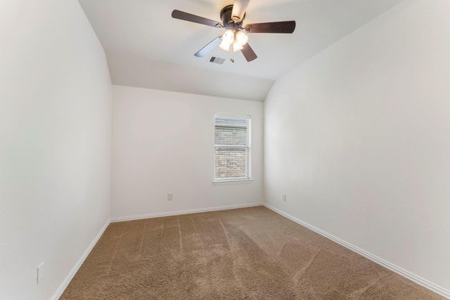 28519 Lockeridge View Dr, House other with 3 bedrooms, 2 bathrooms and 2 parking in Spring TX | Image 20