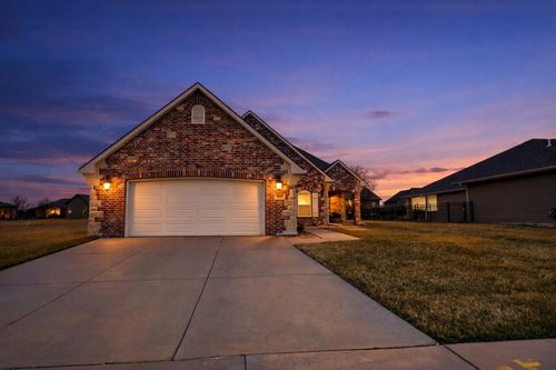 5095 N Remington St, Bel Aire, KS, 67226-7645 | Card Image