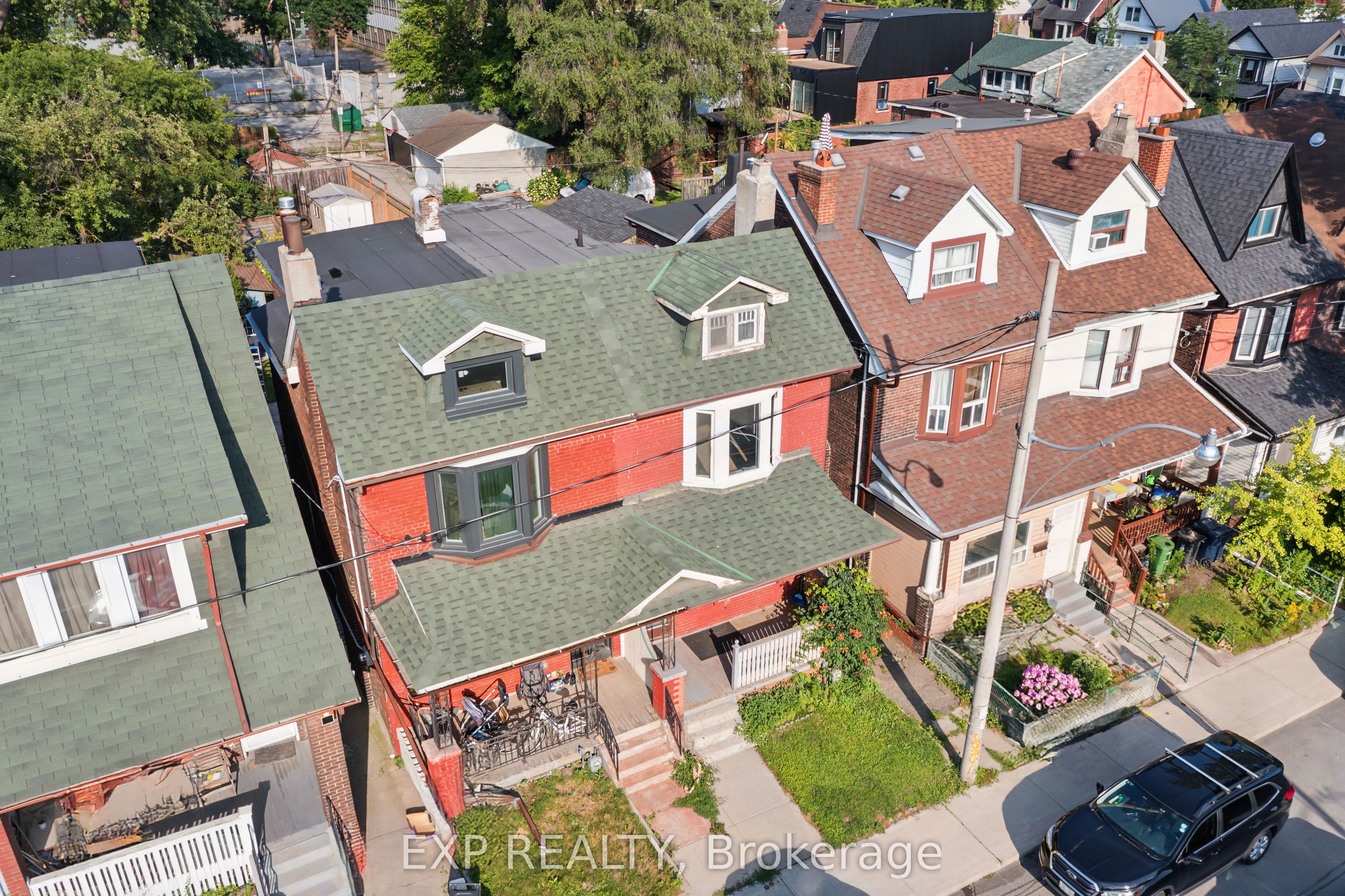 Residential in Toronto E01 4