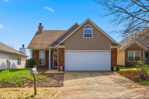 240 Darenia Ln, Lexington, KY, 40511-8634 | Card Image