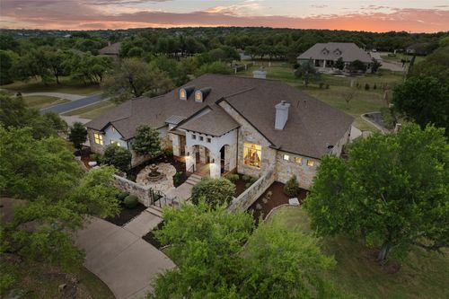 401 River Chase Blvd, Georgetown, TX, 78628-5300 | Card Image