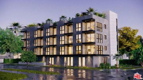 6401 Whitman Ave, Lake Balboa, CA, 91406-6039 | Card Image