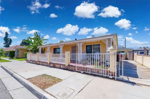 6824 Marcelle St, Paramount, CA, 90723-4733 | Card Image