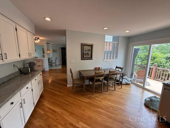 5620 Windridge Vw, Condo with 4 bedrooms, 4 bathrooms and null parking in Columbia Twp OH | Image 13