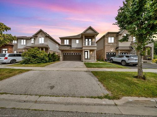 58 Forest Creek Dr, Kitchener, ON, N2R0B4 | Card Image