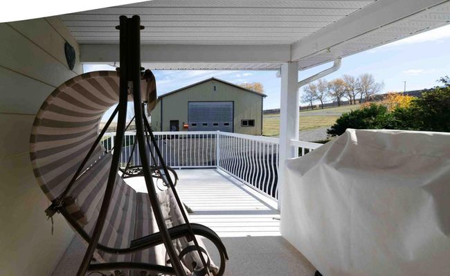 7132 Range Road 2 1 Range, House other with 3 bedrooms, 2 bathrooms and 6 parking in Lundbreck AB | Image 46